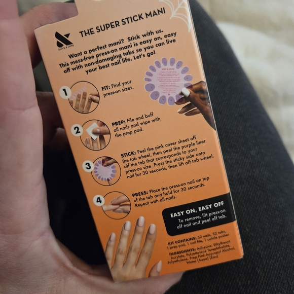 Spooky Boogie Bones Press-On Nails - Pink - Picture 2 of 3